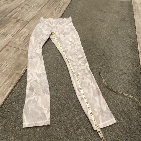 Lululemon Train Times 7/8 Pant *25" Jasmine White Multi / White 16469 - Picture 13 of 16